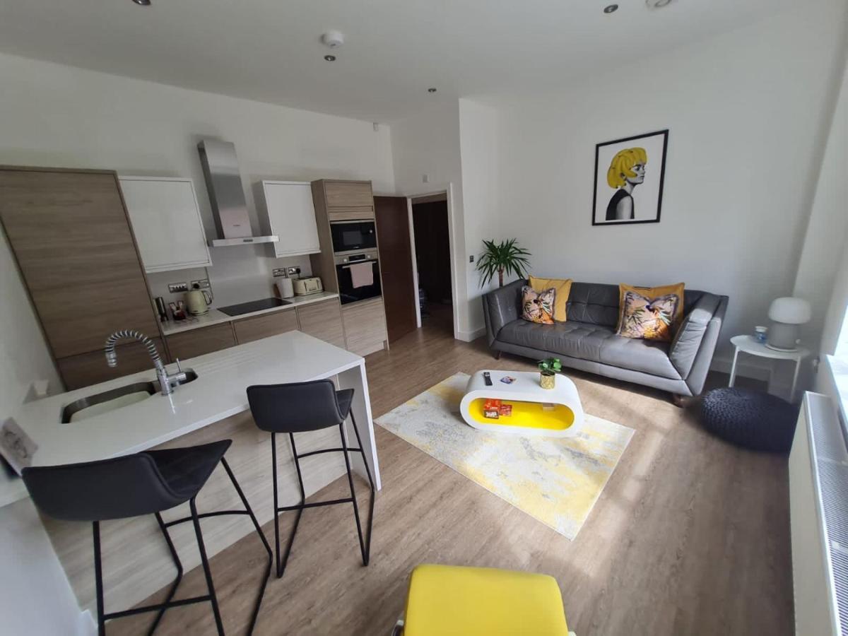 34 Cuppin Street - Luxury City Centre Apartment! Chester Exterior foto