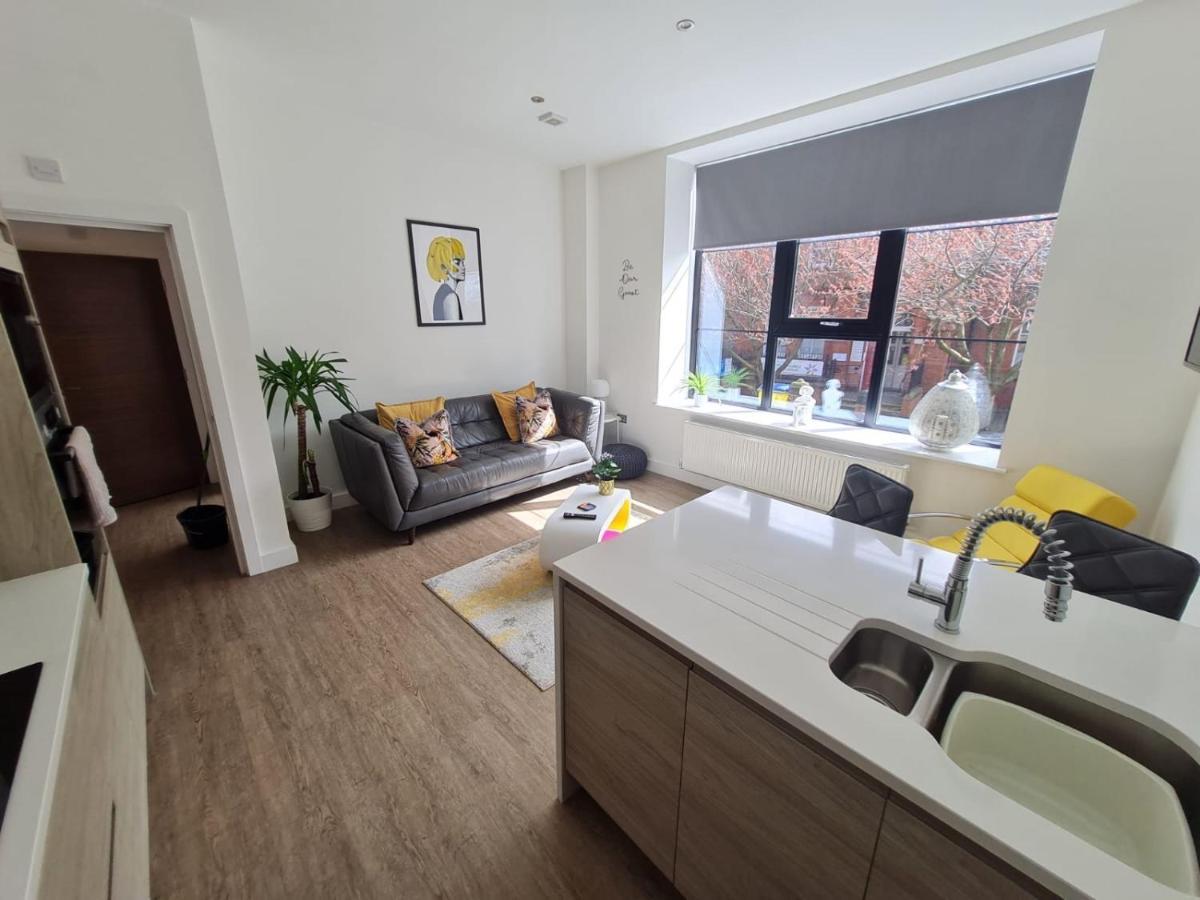 34 Cuppin Street - Luxury City Centre Apartment! Chester Exterior foto